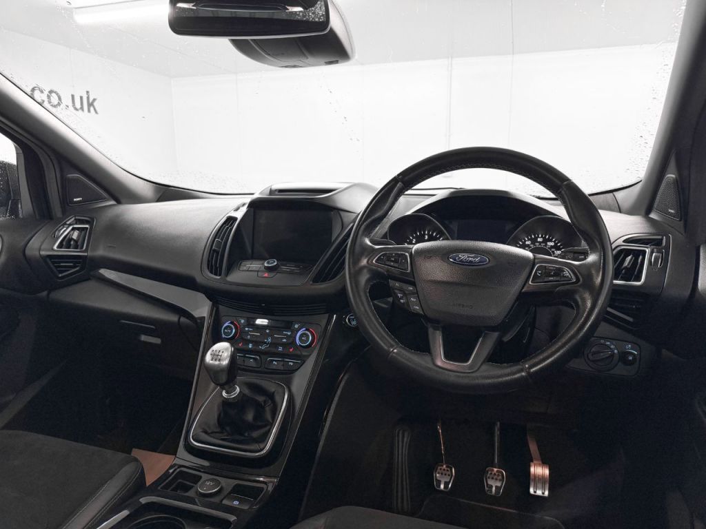 Used Ford Kuga 2017 for sale - 77520156: Photo 2