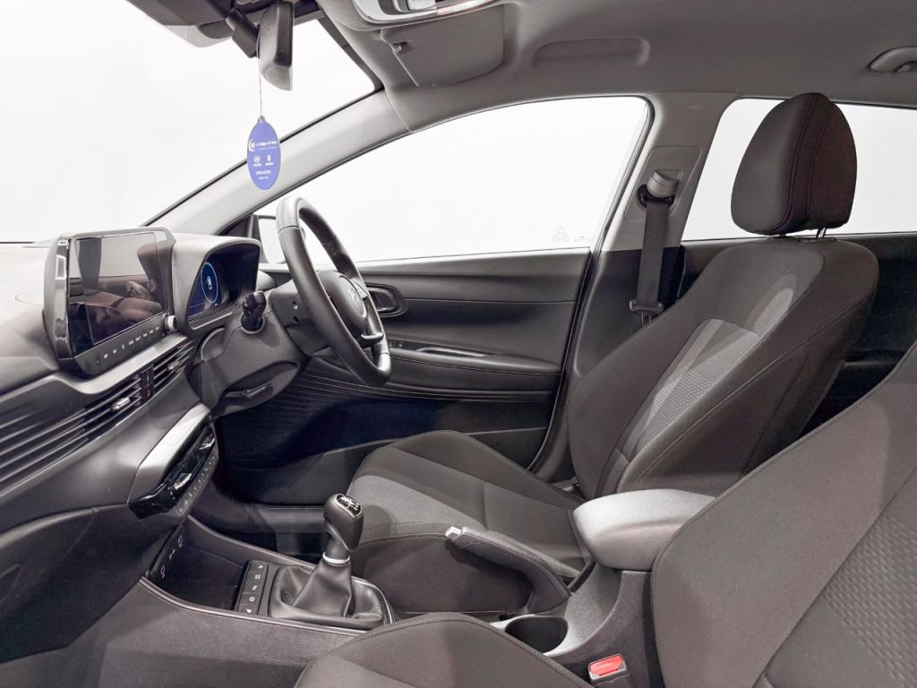 Used Hyundai i20 2024 for sale - 77349905: Photo 9