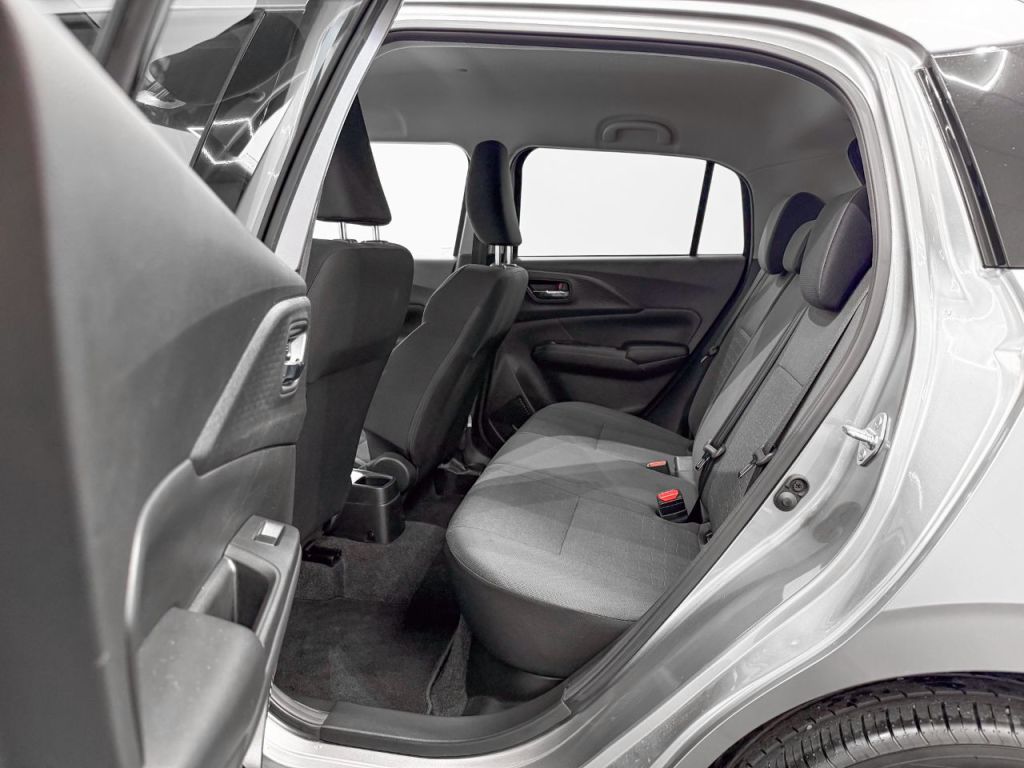 Used Suzuki Swift 2024 for sale - 77349912: Photo 10