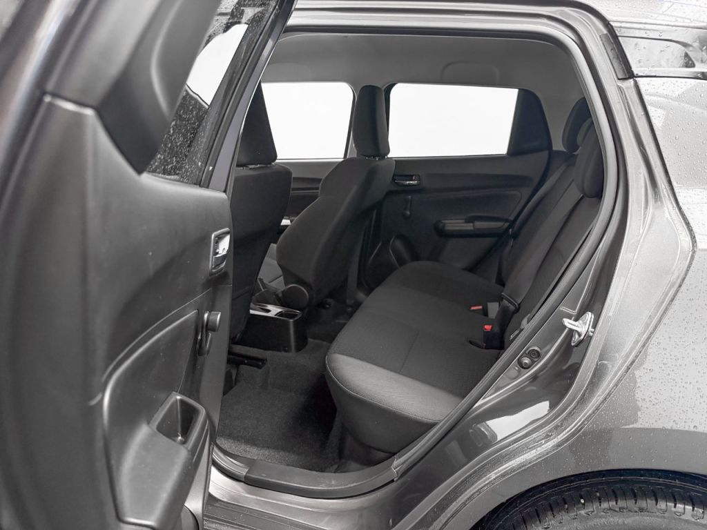 Used Suzuki Swift 2023 for sale - 77349870: Photo 10