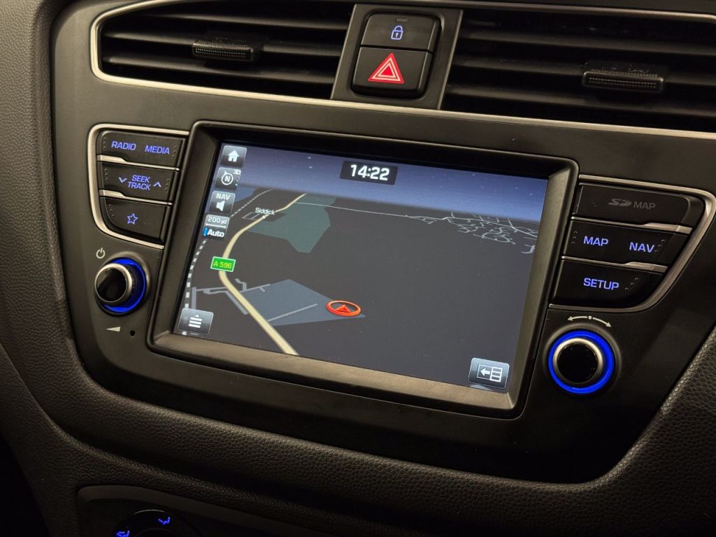 Used Hyundai i20 2020 for sale - 77349889: Photo 14