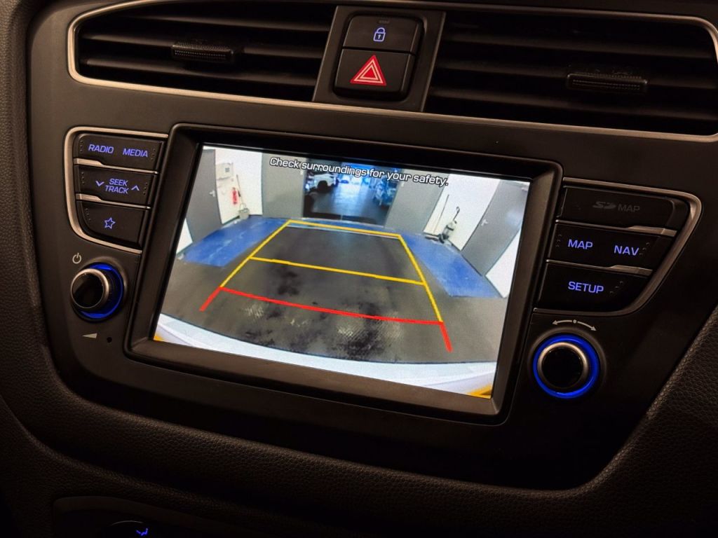 Used Hyundai i20 2020 for sale - 77349889: Photo 15