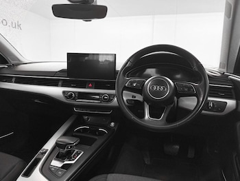 Used Audi A4 2022 for sale - 77666077: Photo