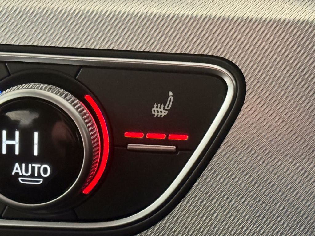 Used Audi A4 2022 for sale - 77666077: Photo 4