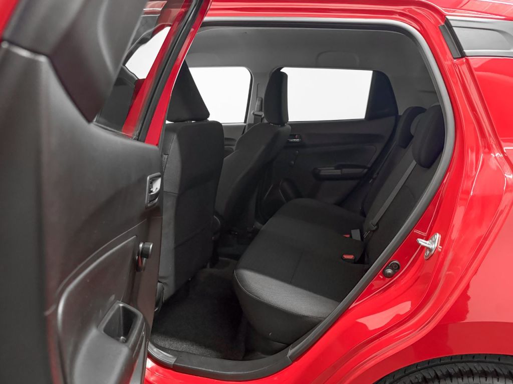 Used Suzuki Swift 2023 for sale - 77349888: Photo 10