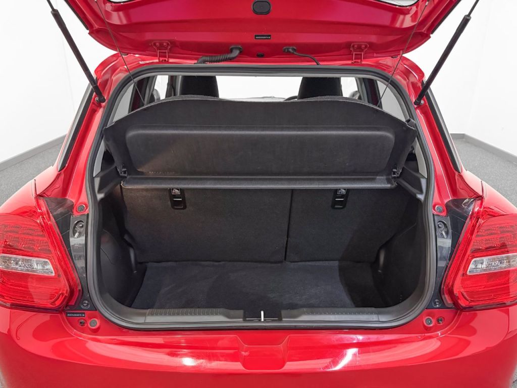 Used Suzuki Swift 2023 for sale - 77349888: Photo 11