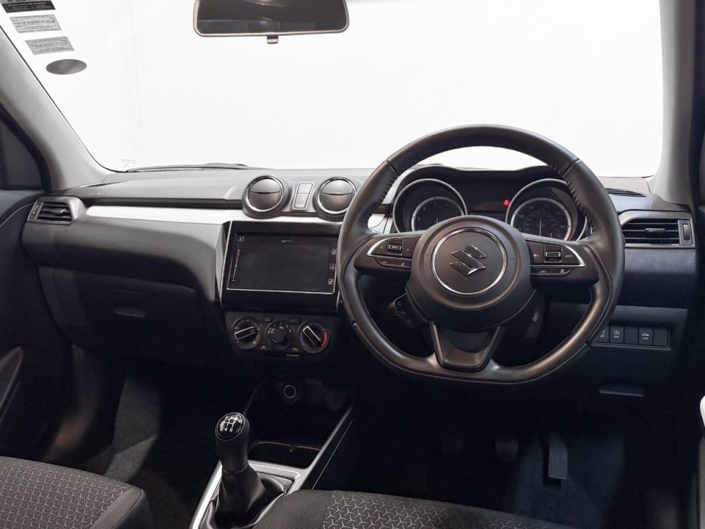 Used Suzuki Swift 2023 for sale - 77349888: Photo 12