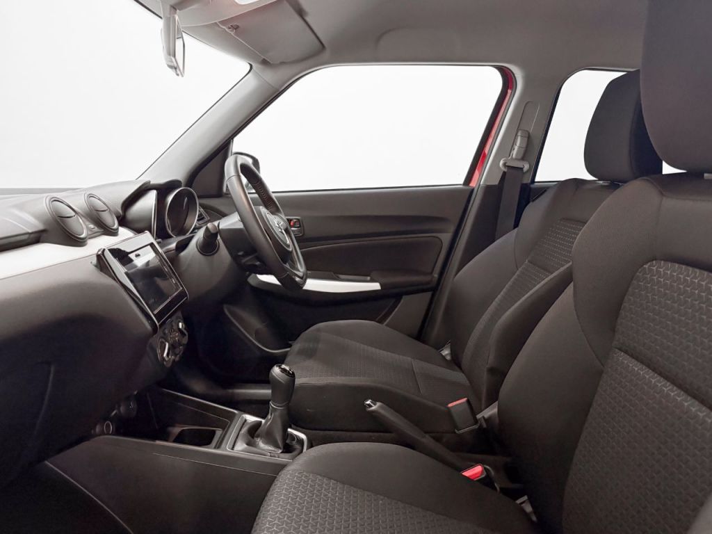 Used Suzuki Swift 2023 for sale - 77349888: Photo 9