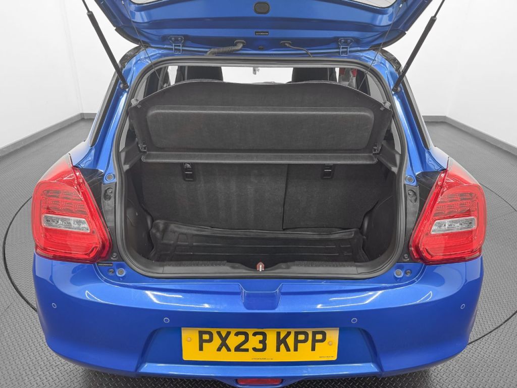 Used Suzuki Swift 2023 for sale - 77349918: Photo 11