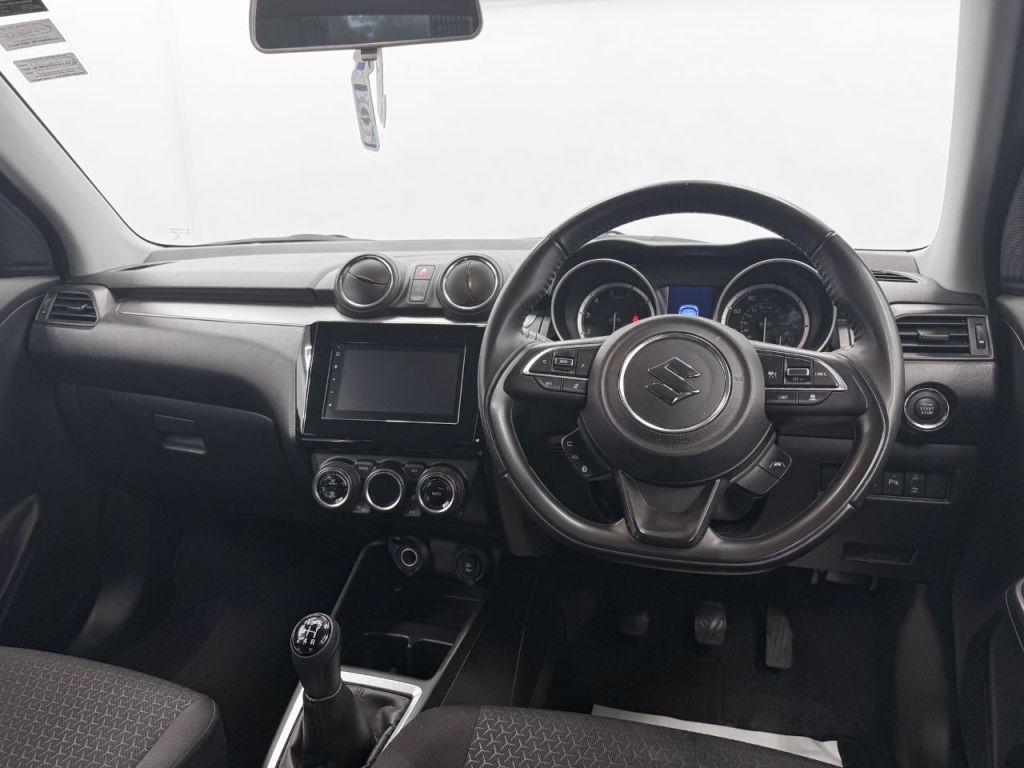 Used Suzuki Swift 2023 for sale - 77349918: Photo 12