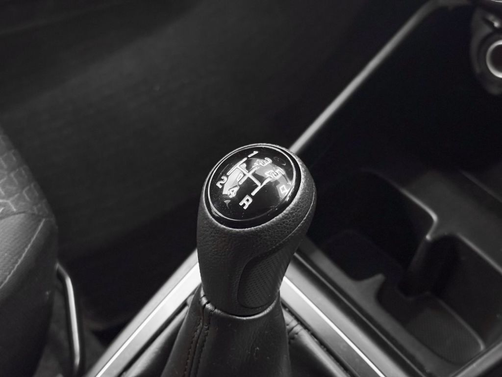 Used Suzuki Swift 2023 for sale - 77349918: Photo 14