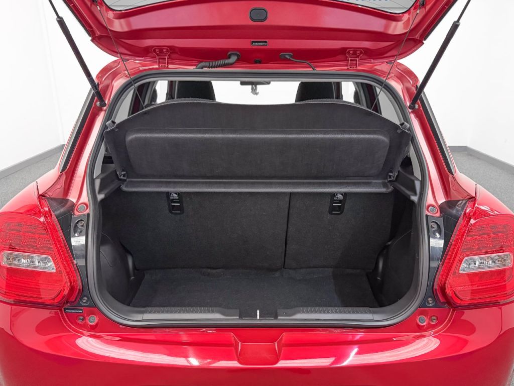 Used Suzuki Swift 2023 for sale - 77349876: Photo 11