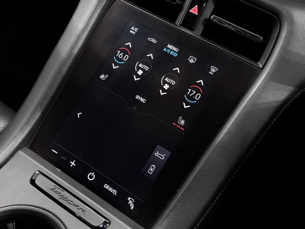 Used Porsche Taycan 2022 for sale - 77349911: Photo 20