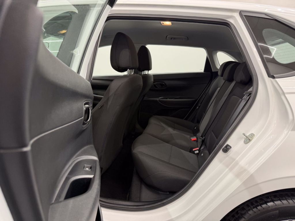 Used Hyundai i20 2024 for sale - 77349909: Photo 10