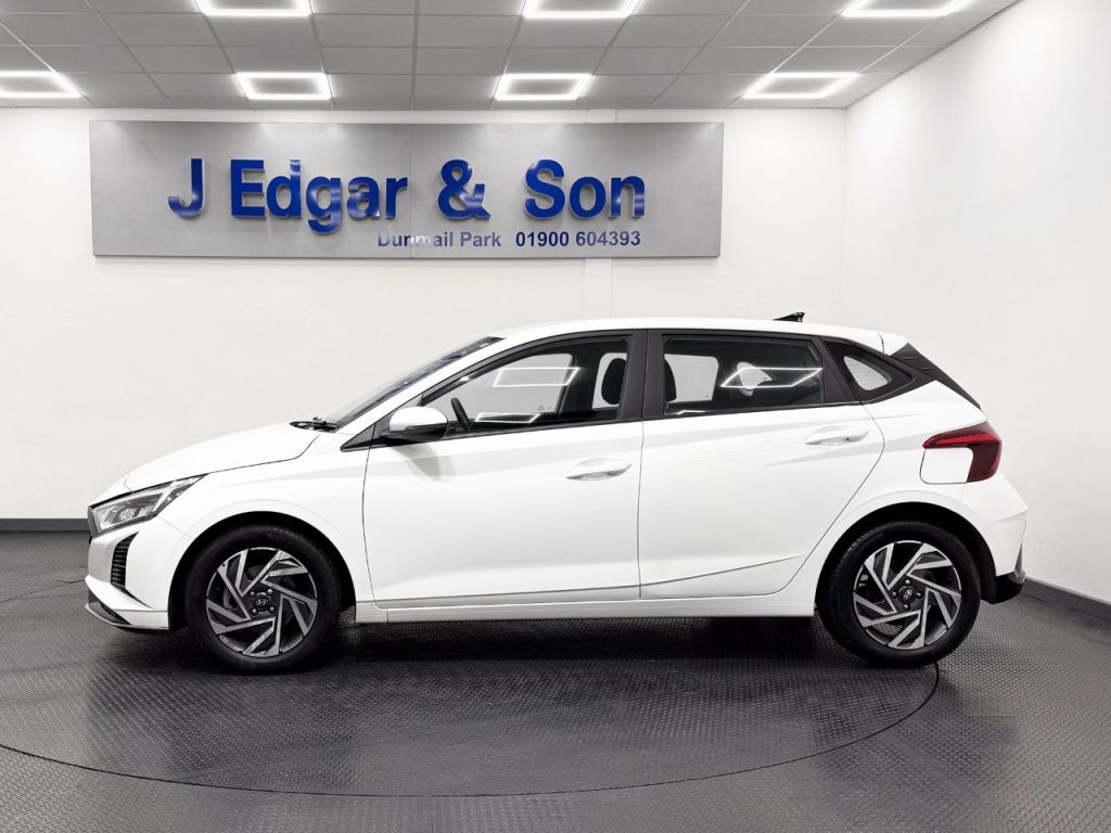 Used Hyundai i20 2024 for sale - 77349909: Photo 4