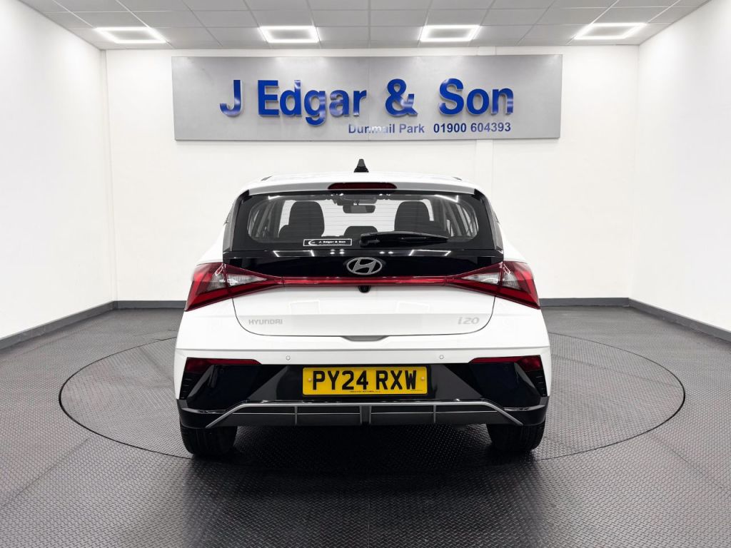 Used Hyundai i20 2024 for sale - 77349909: Photo 6