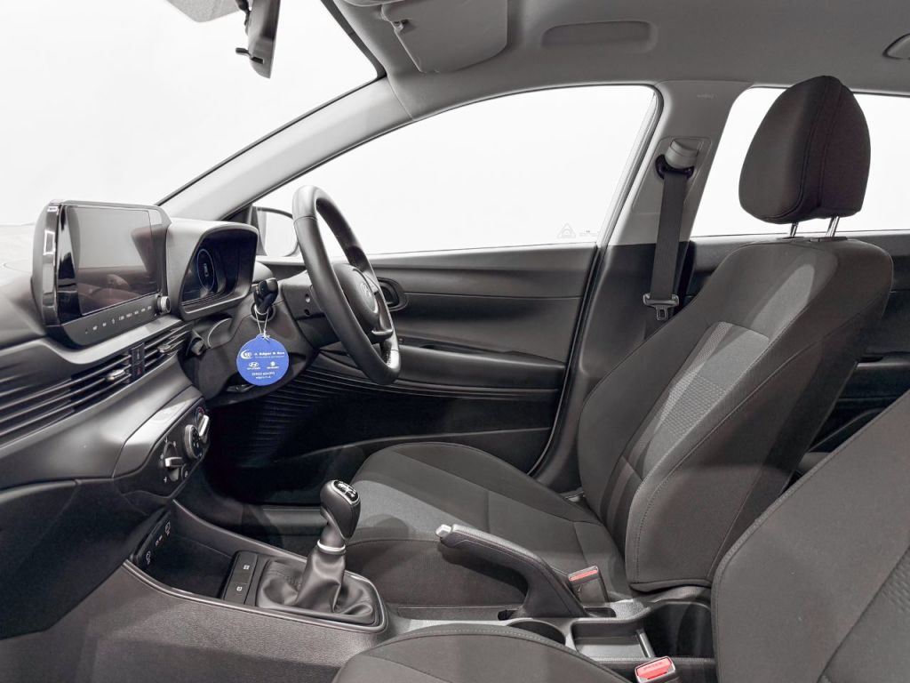 Used Hyundai i20 2024 for sale - 77349909: Photo 9