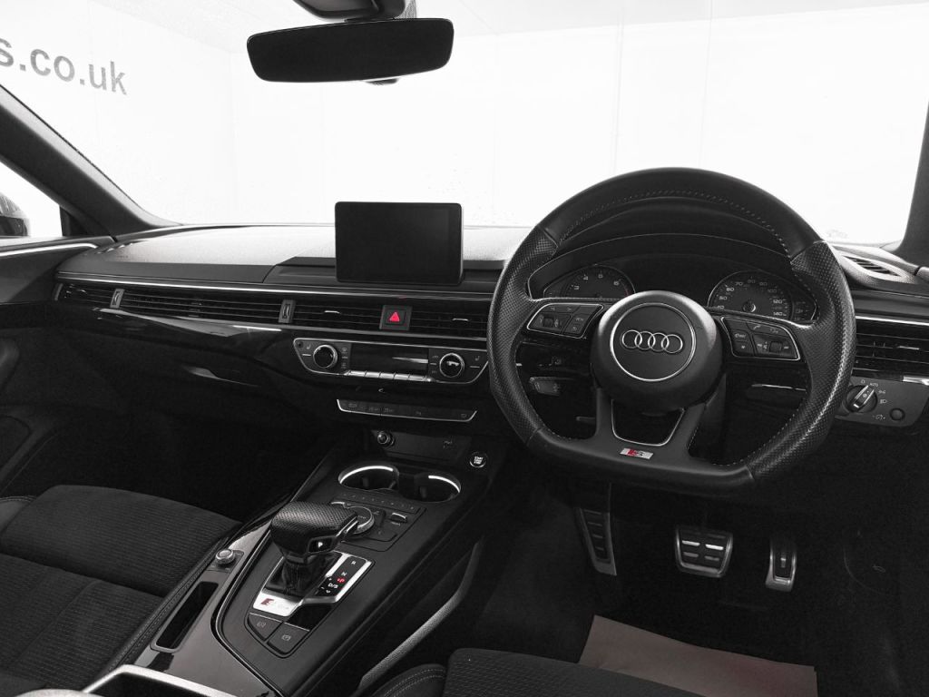 Used Audi A5 2019 for sale - 77378856: Photo 2