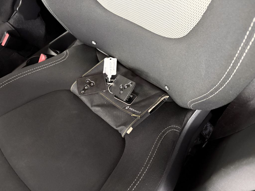 Used Renault Captur 2019 for sale - 77904575: Photo 12