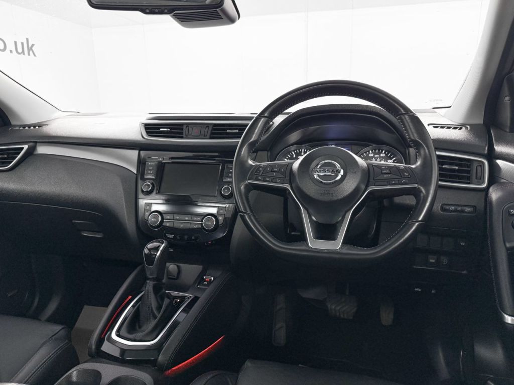 Used Nissan Qashqai 2019 for sale - 77878770: Photo 2