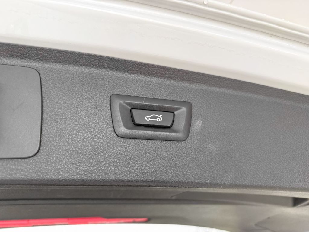 Used BMW 2 Series 2018 for sale - 77779557: Photo 13