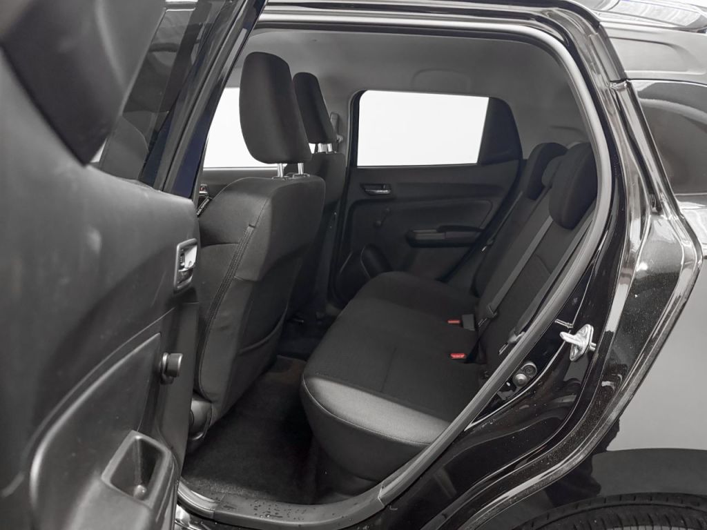 Used Suzuki Swift 2023 for sale - 77349885: Photo 10
