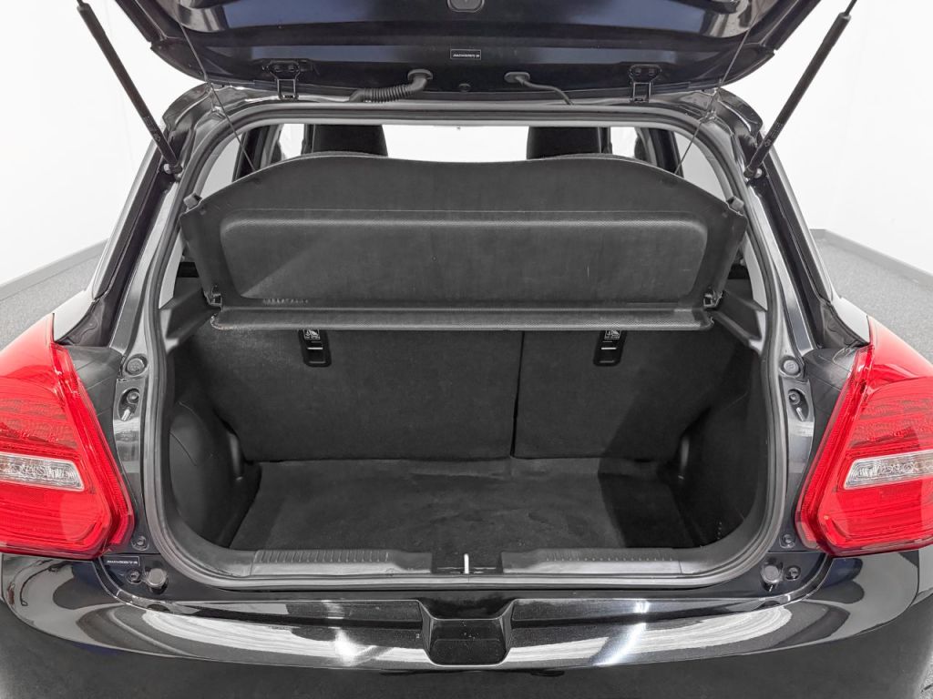 Used Suzuki Swift 2023 for sale - 77349885: Photo 11
