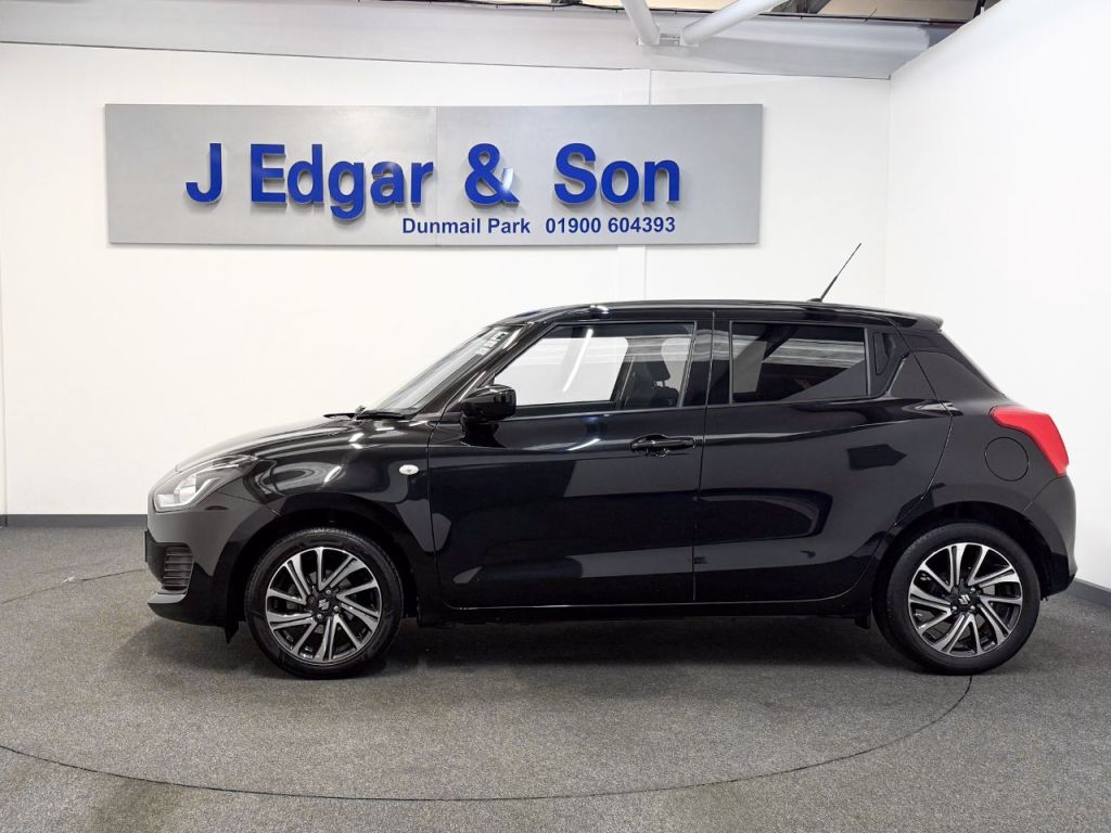 Used Suzuki Swift 2023 for sale - 77349885: Photo 4