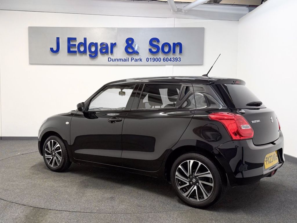 Used Suzuki Swift 2023 for sale - 77349885: Photo 5