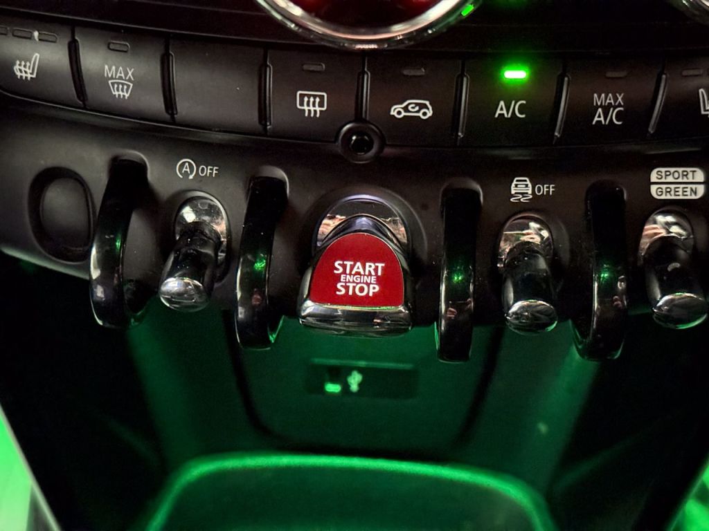 Used MINI Hatch 2019 for sale - 77349884: Photo 13