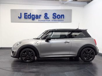 Used MINI Hatch 2019 for sale - 77349884: Photo