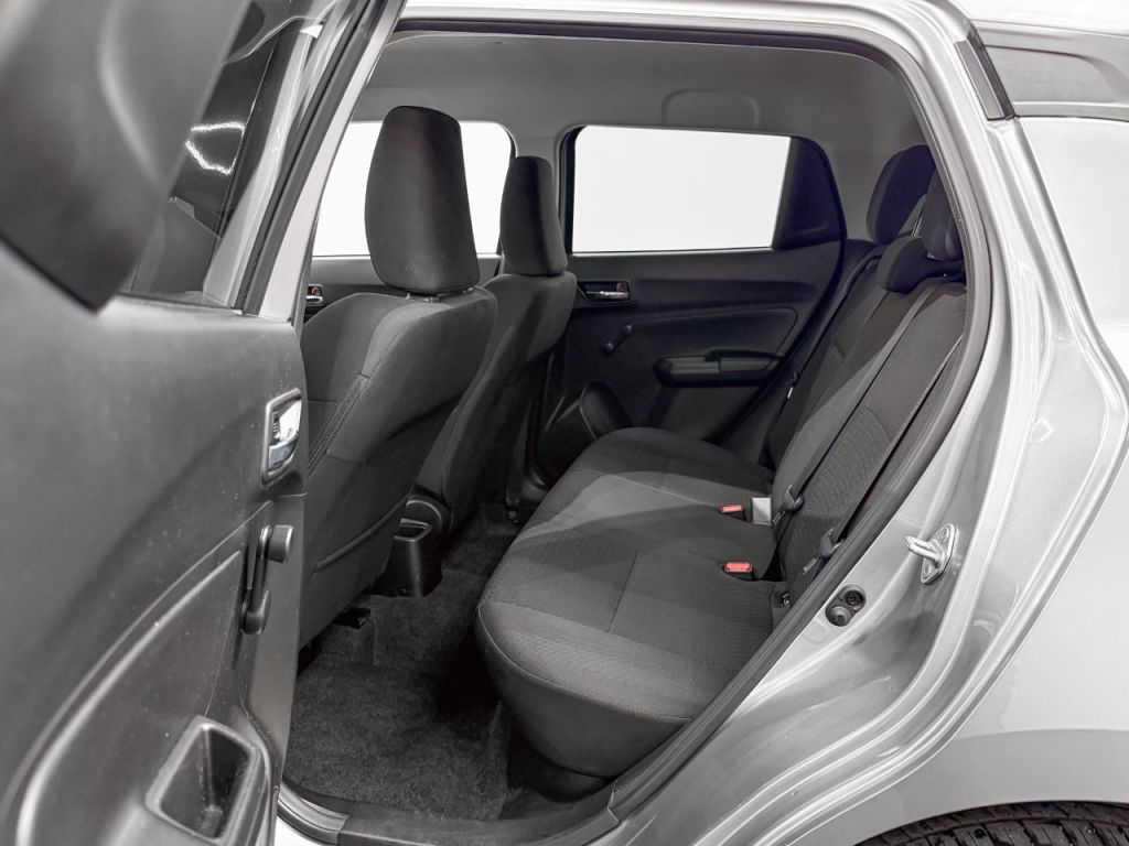 Used Suzuki Swift 2022 for sale - 77349921: Photo 10