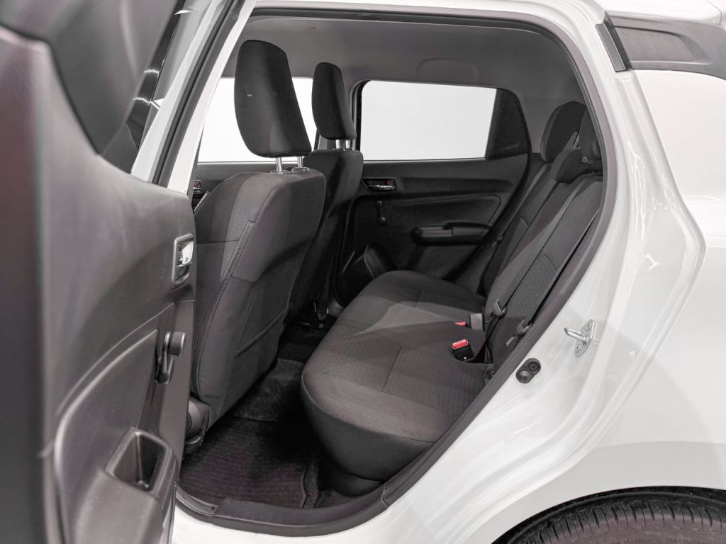 Used Suzuki Swift 2024 for sale - 77349920: Photo 10