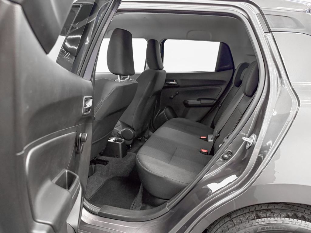 Used Suzuki Swift 2023 for sale - 77349907: Photo 10