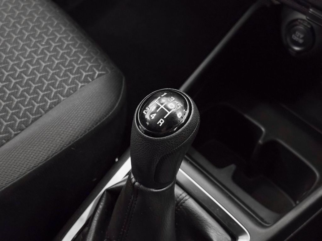 Used Suzuki Swift 2023 for sale - 77349907: Photo 13