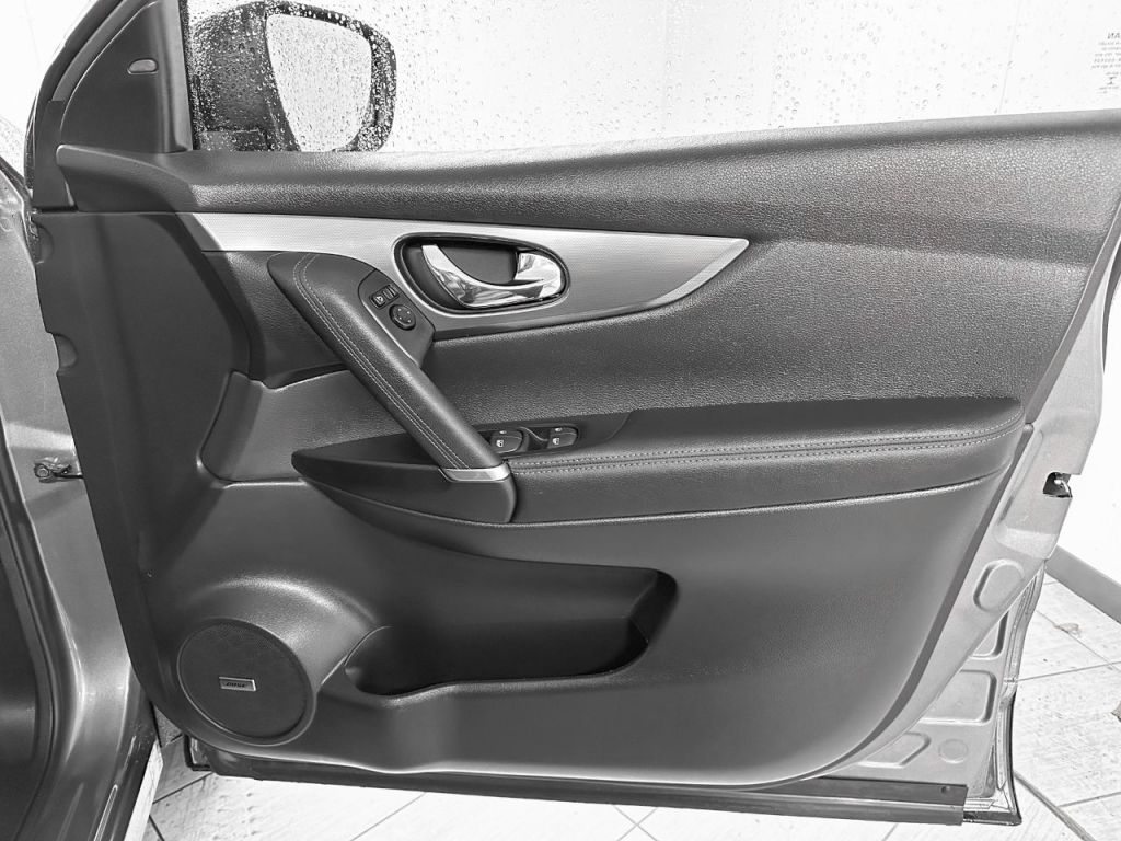 Used Nissan Qashqai 2018 for sale - 77654166: Photo 9