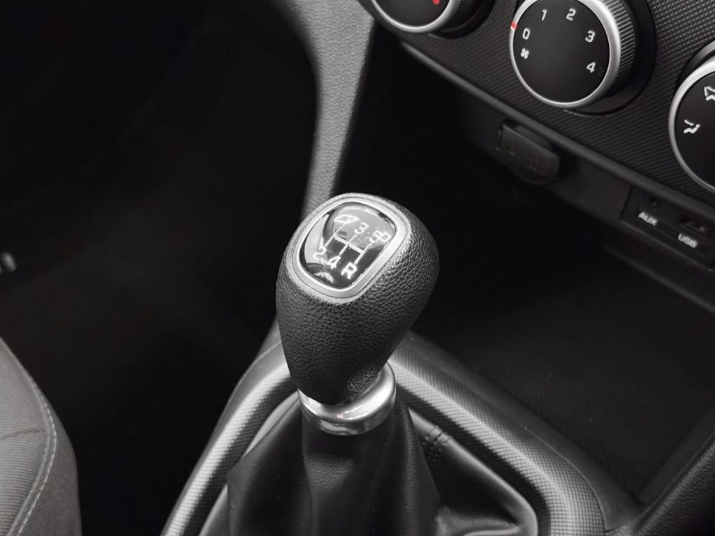 Used Hyundai i10 2018 for sale - 77349914: Photo 13