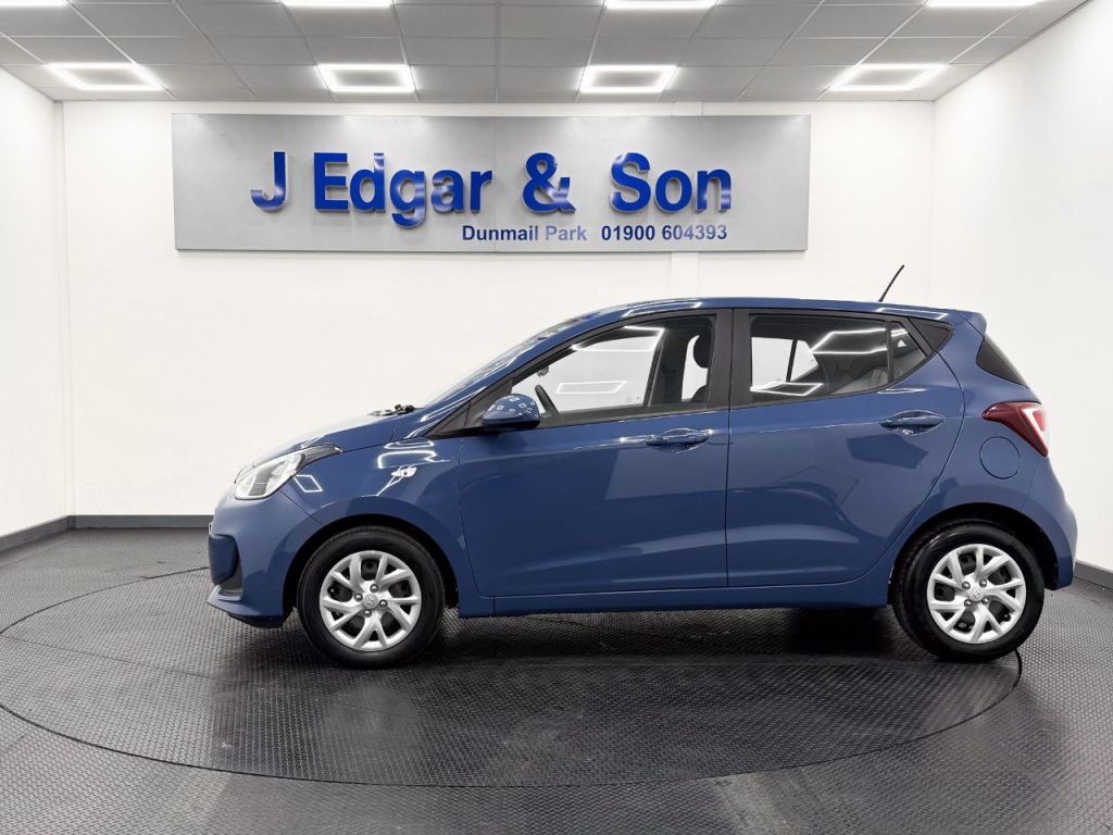 Used Hyundai i10 2018 for sale - 77349914: Photo 4