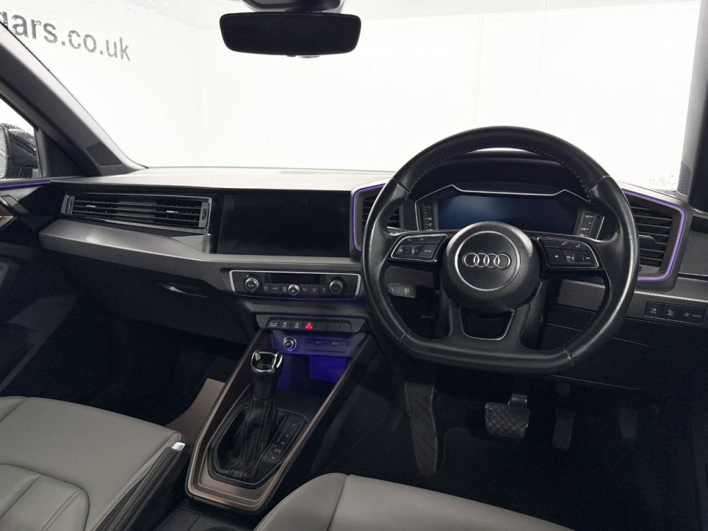 Used Audi A1 2020 for sale - 77641881: Photo 2