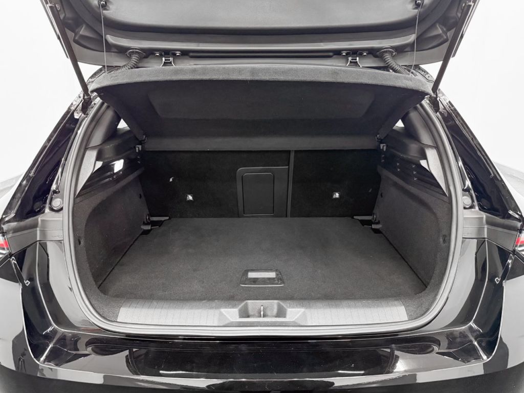 Used Vauxhall Astra 2024 for sale - 77349913: Photo 11