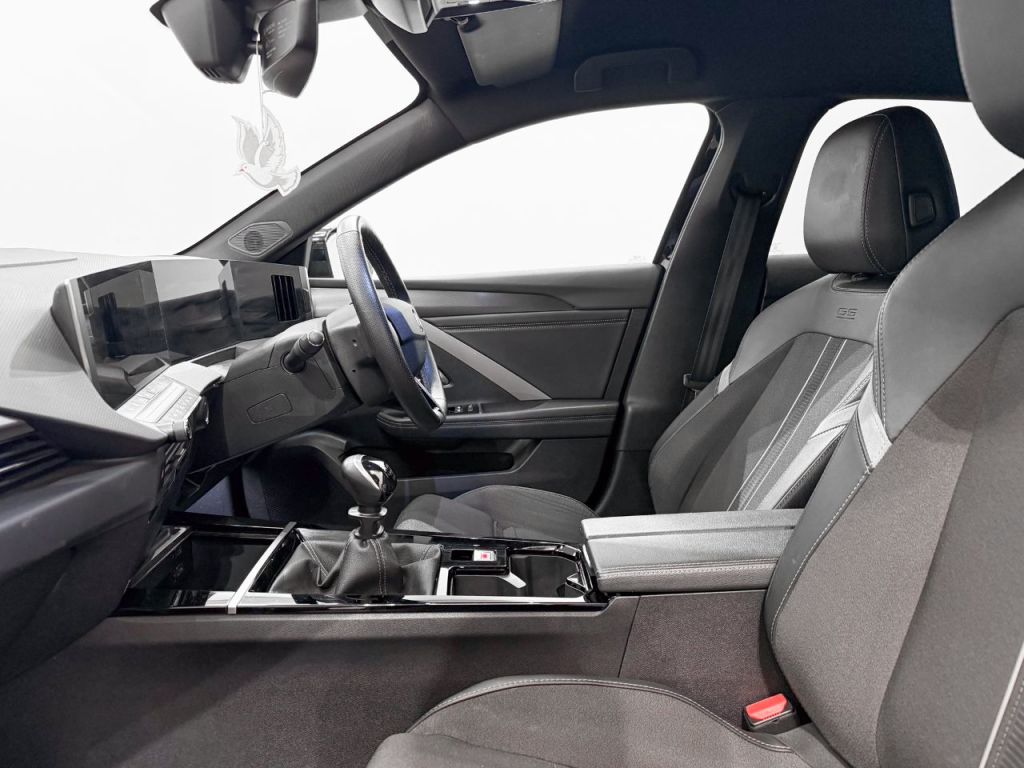 Used Vauxhall Astra 2024 for sale - 77349913: Photo 9