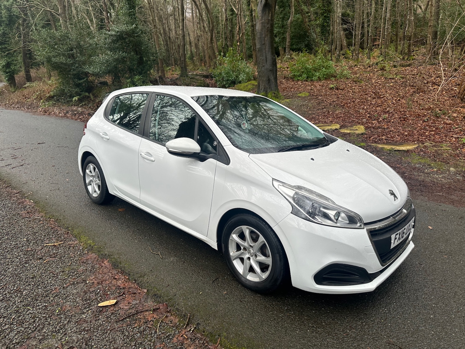 Used Peugeot 208 2016 for sale - 77337037: Photo 12
