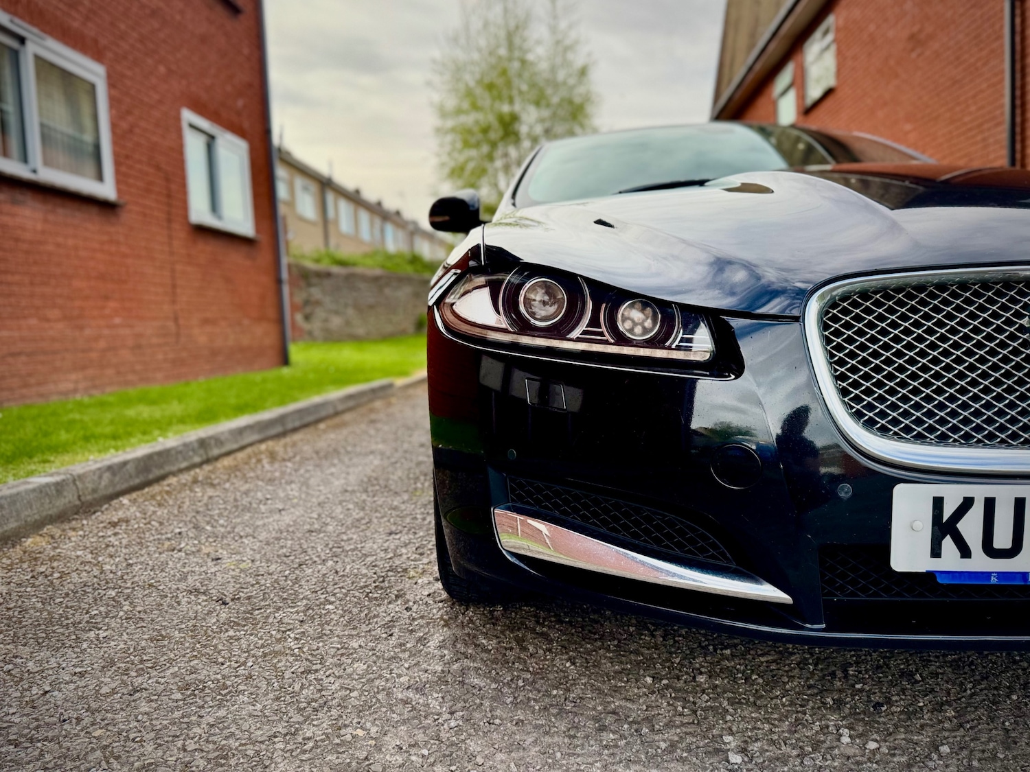Used Jaguar XF 2012 for sale - 78183082: Photo 2