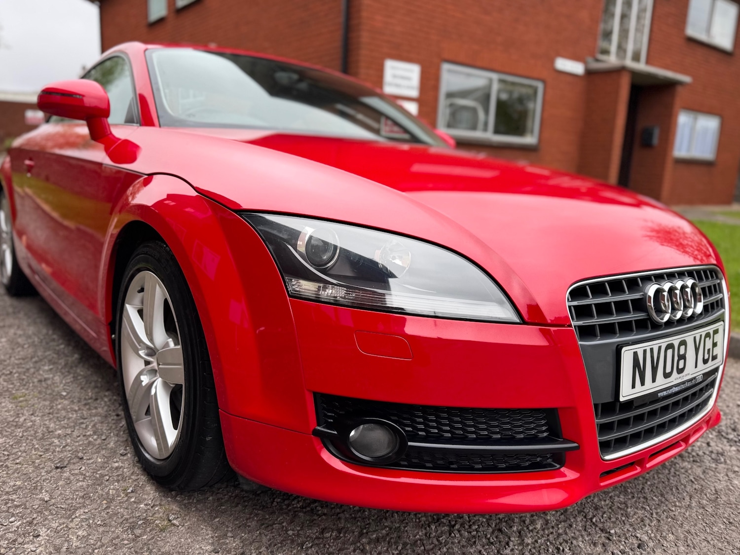 Used Audi TT 2008 for sale - 78176577: Photo 2