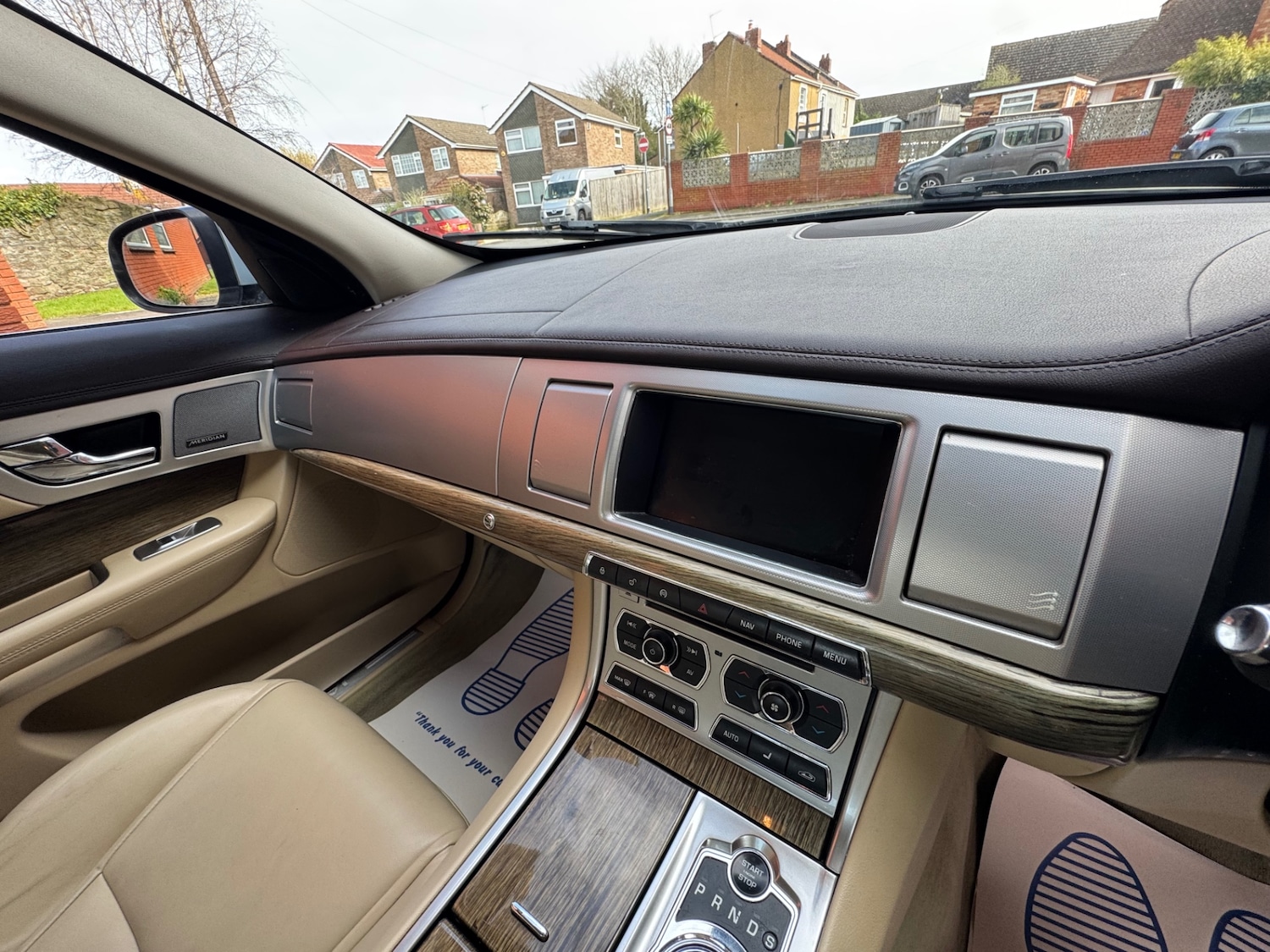 Used Jaguar XF 2014 for sale - 77973051: Photo 11