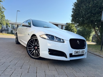 Used Jaguar XF 2015 for sale - 79143812: Photo