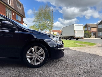 Used Peugeot 308 2016 for sale - 78284977: Photo