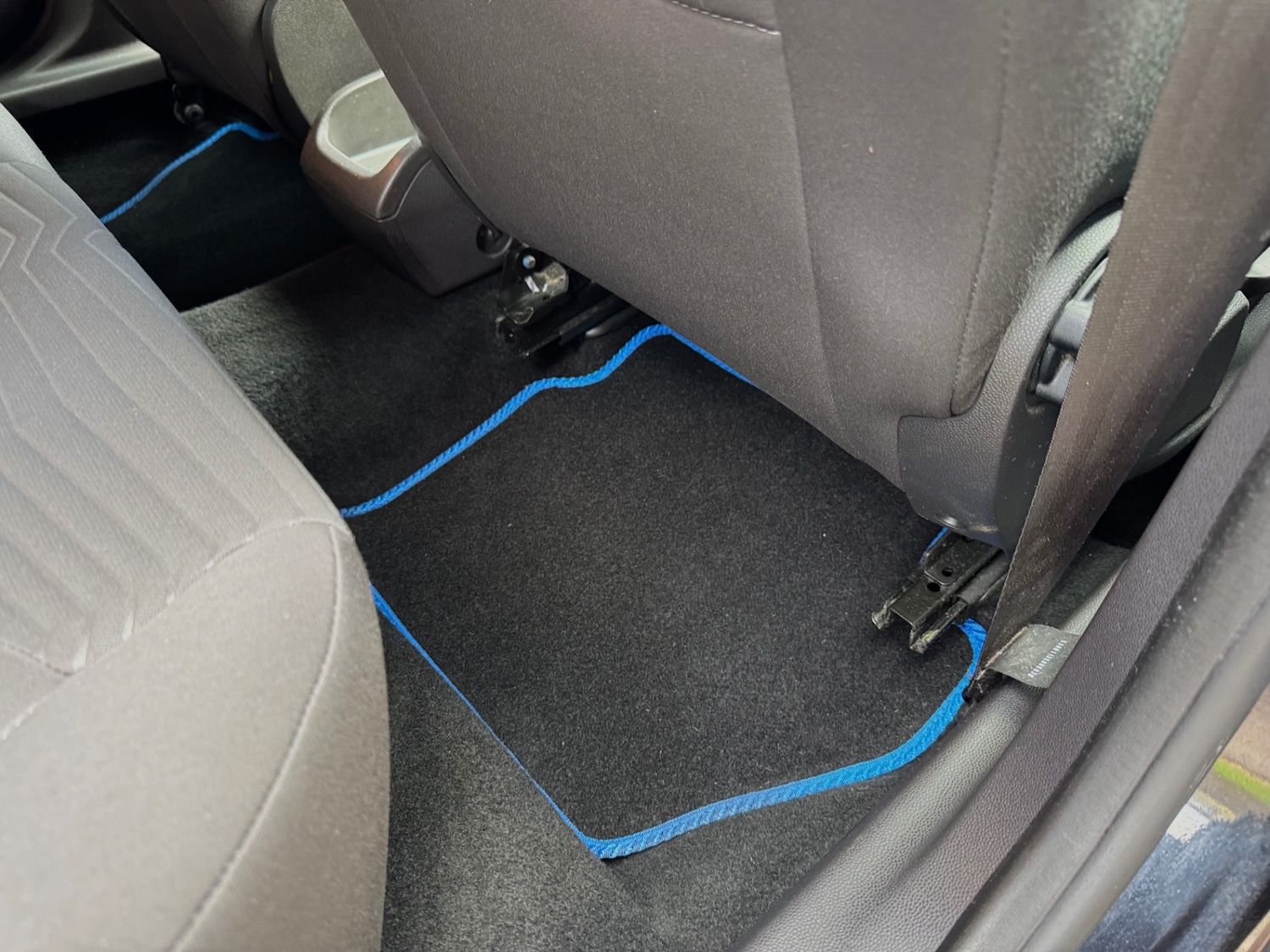 Used Ford Fiesta 2013 for sale - 78078673: Photo 25