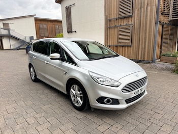 Used Ford S-Max 2016 for sale - 79044975: Photo