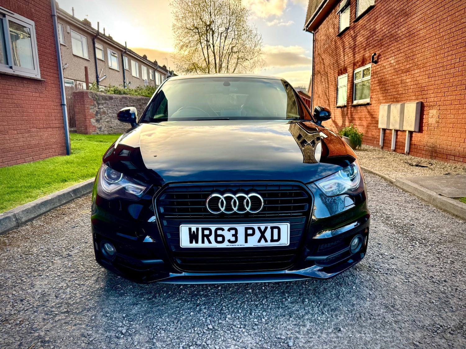 Used Audi A1 2013 for sale - 78064669: Photo 2